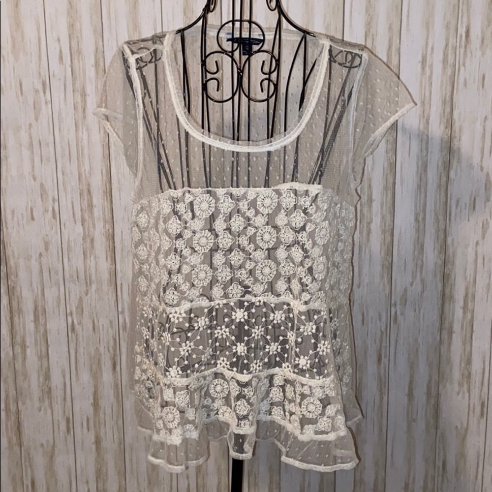 American Eagle 🦅 lace top